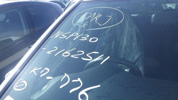 Lexus RX 300 in White for Sale Image 16