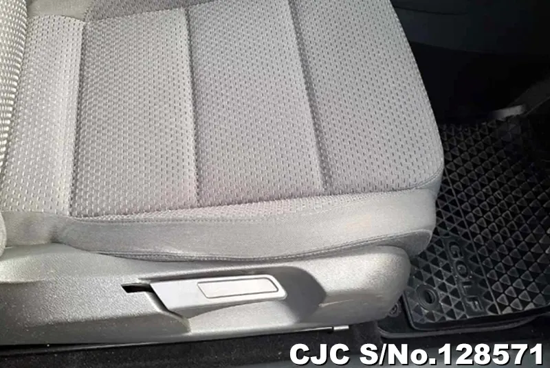 2007 Volkswagen / Golf Stock No. 128571