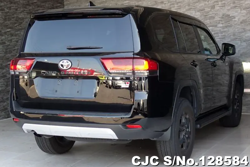2023 Toyota / Land Cruiser Stock No. 128584