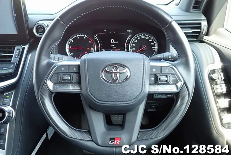 2023 Toyota / Land Cruiser Stock No. 128584