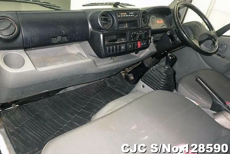 2015 Toyota / Dyna Stock No. 128590