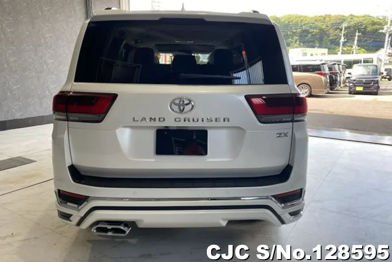 2024 Toyota / Land Cruiser Stock No. 128595
