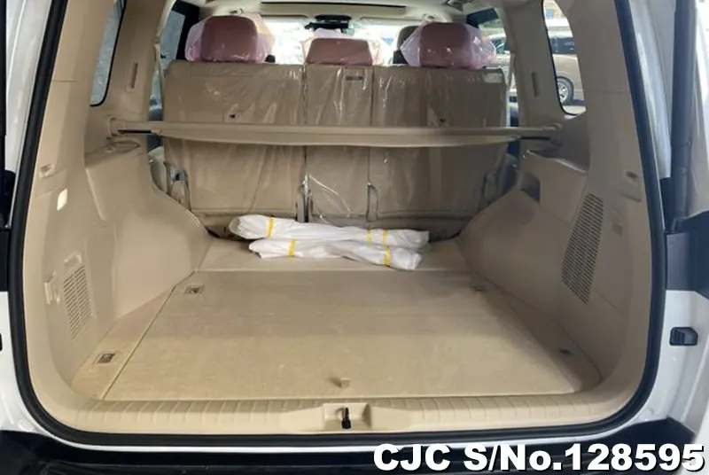 2024 Toyota / Land Cruiser Stock No. 128595