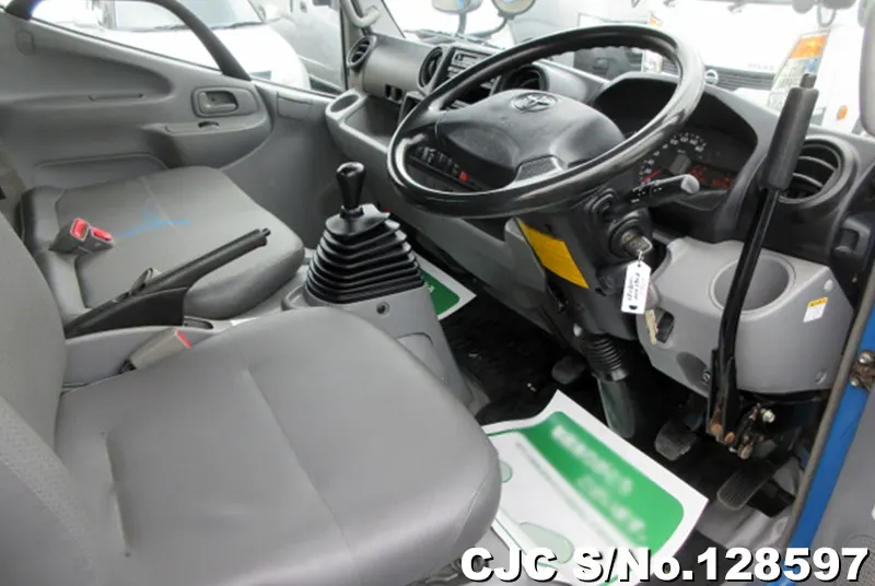 2013 Toyota / Toyoace Stock No. 128597