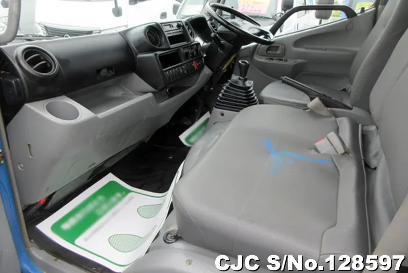 2013 Toyota / Toyoace Stock No. 128597