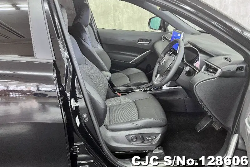 2024 Toyota / Corolla Cross Stock No. 128606