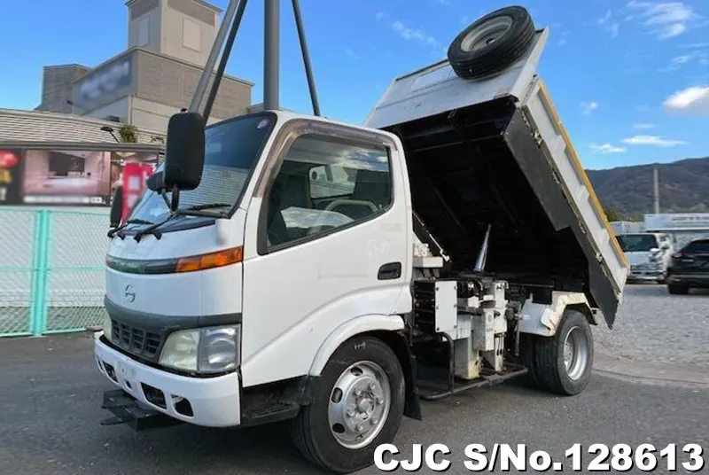 2005 Hino / Dutro Stock No. 128613