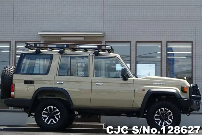 2024 Toyota / Land Cruiser Stock No. 128627