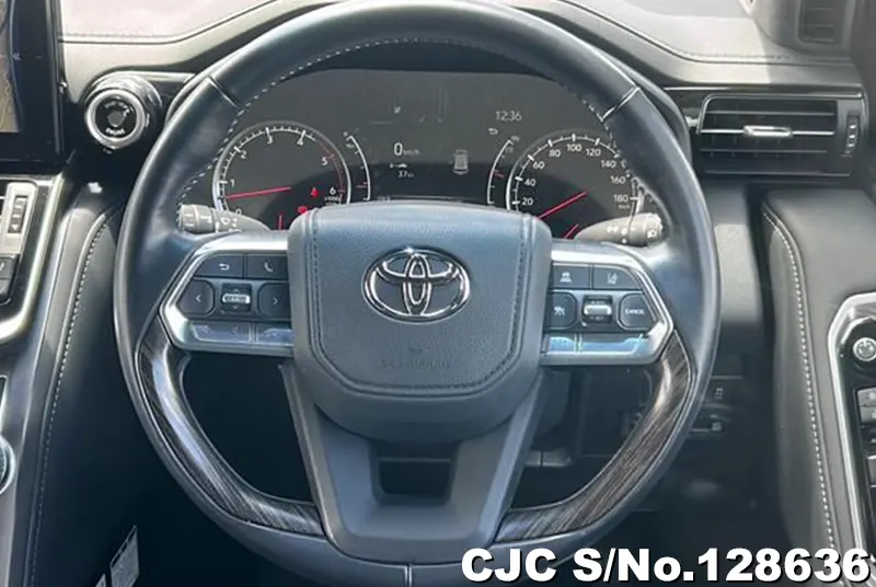 2023 Toyota / Land Cruiser Stock No. 128636