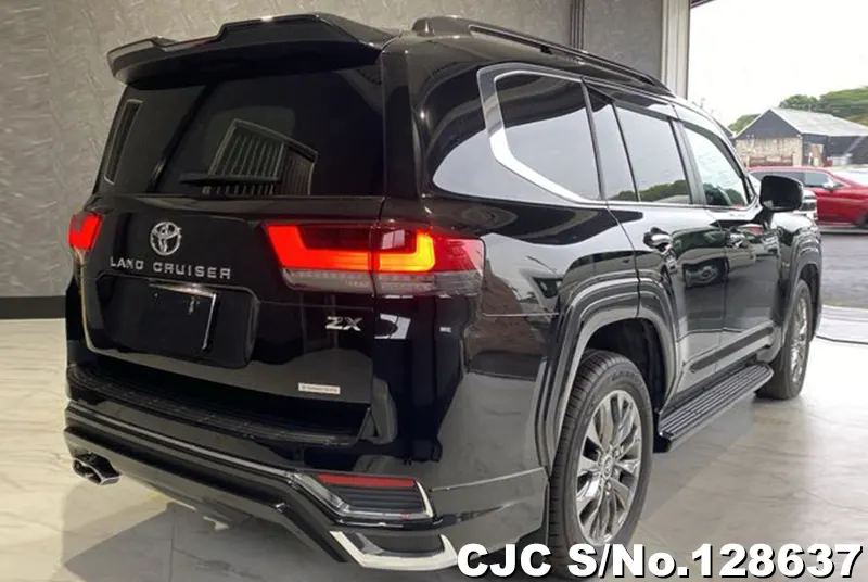 2023 Toyota / Land Cruiser Stock No. 128637