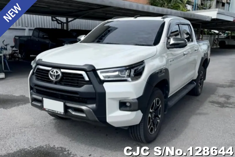 2023 Toyota / Hilux / Revo Stock No. 128644