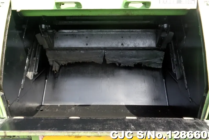 2008 Isuzu / Elf Stock No. 128660