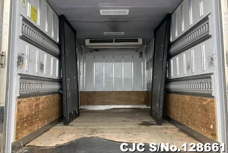 2012 Isuzu / Elf Stock No. 128661