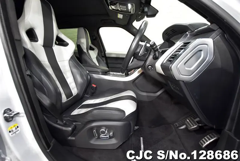 2016 Land Rover / Range Rover / Sport Stock No. 128686