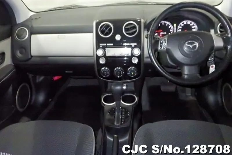 2007 Mazda / Verisa Stock No. 128708