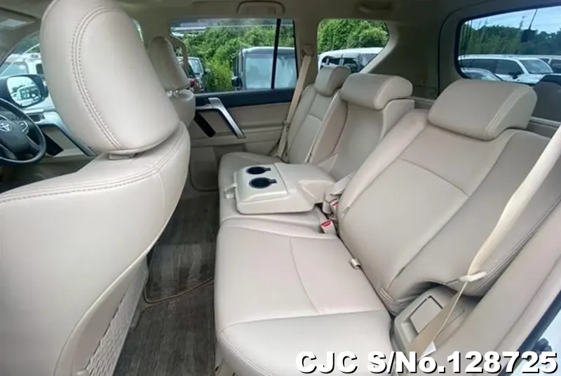 2023 Toyota / Land Cruiser Prado Stock No. 128725