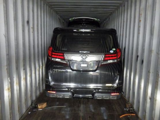 Nissan NV200 in Black for Sale Image 20