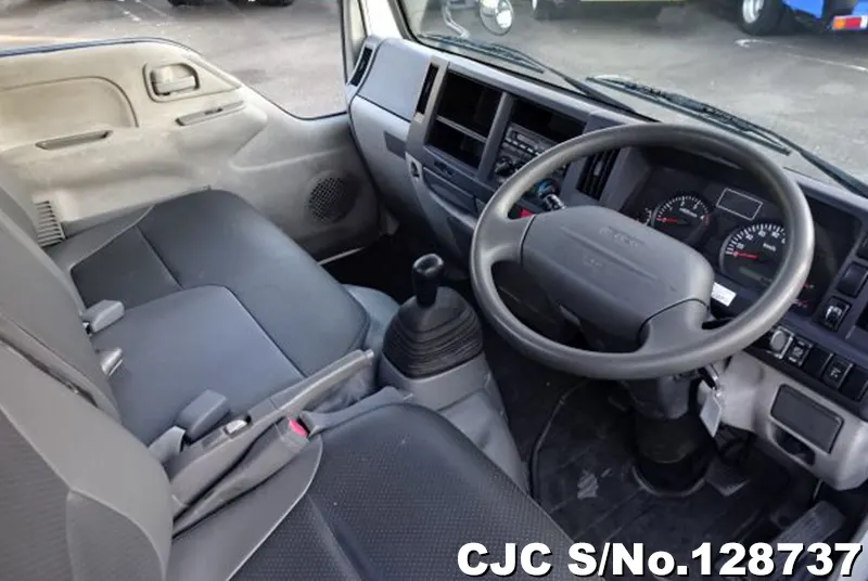 2009 Isuzu / Elf Stock No. 128737