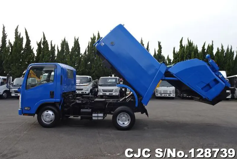 2009 Isuzu / Elf Stock No. 128739