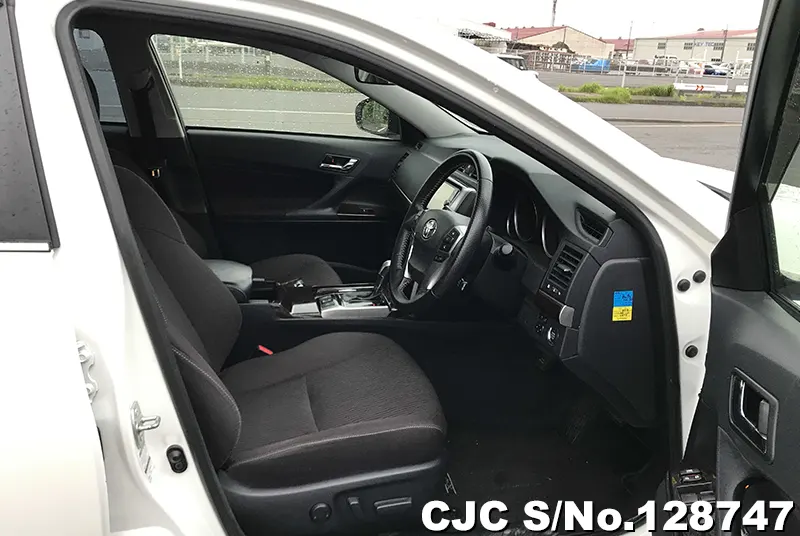 2017 Toyota / Mark X Stock No. 128747