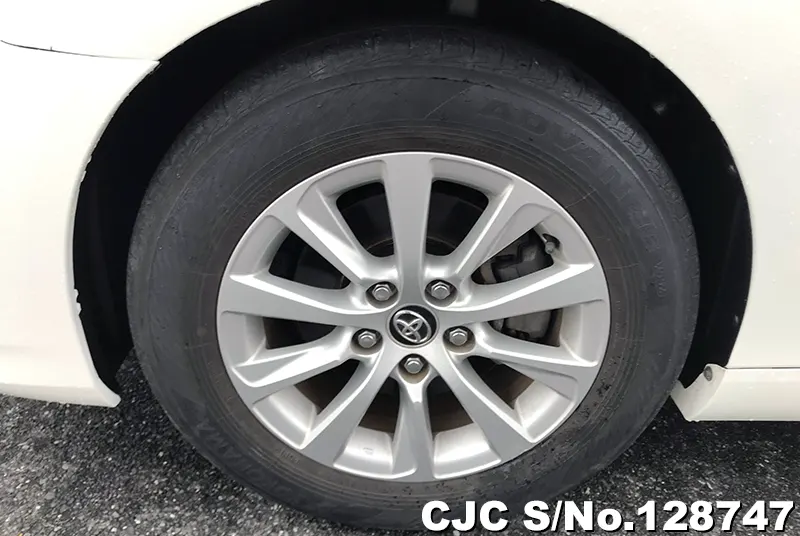 2017 Toyota / Mark X Stock No. 128747