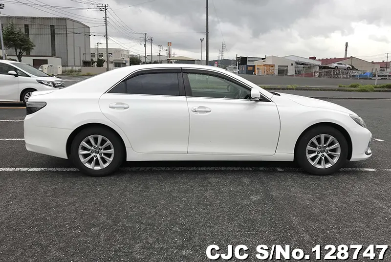 2017 Toyota / Mark X Stock No. 128747