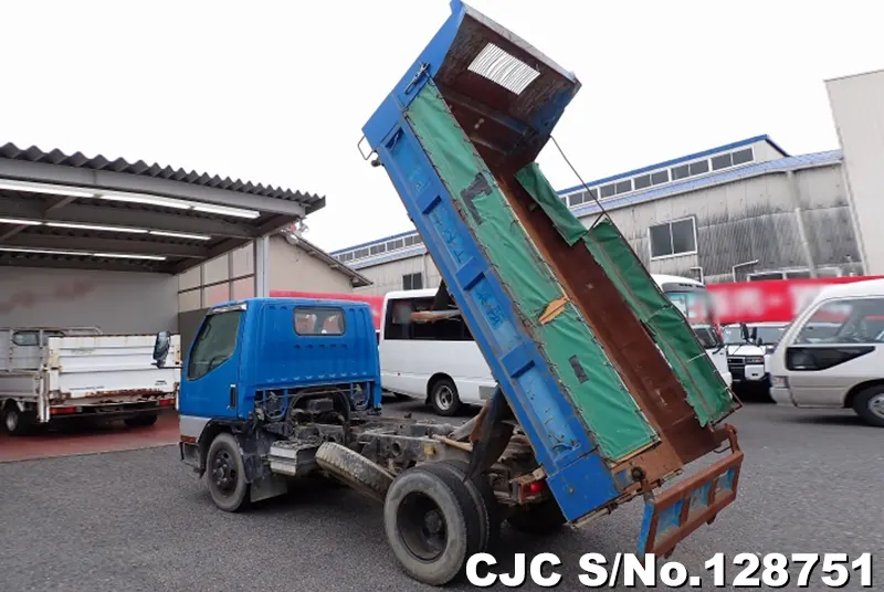 2002 Mitsubishi / Canter Stock No. 128751