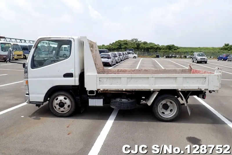 2003 Mitsubishi / Canter Stock No. 128752