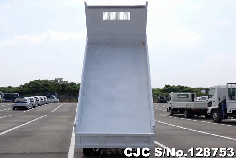 2002 Mitsubishi / Canter Stock No. 128753