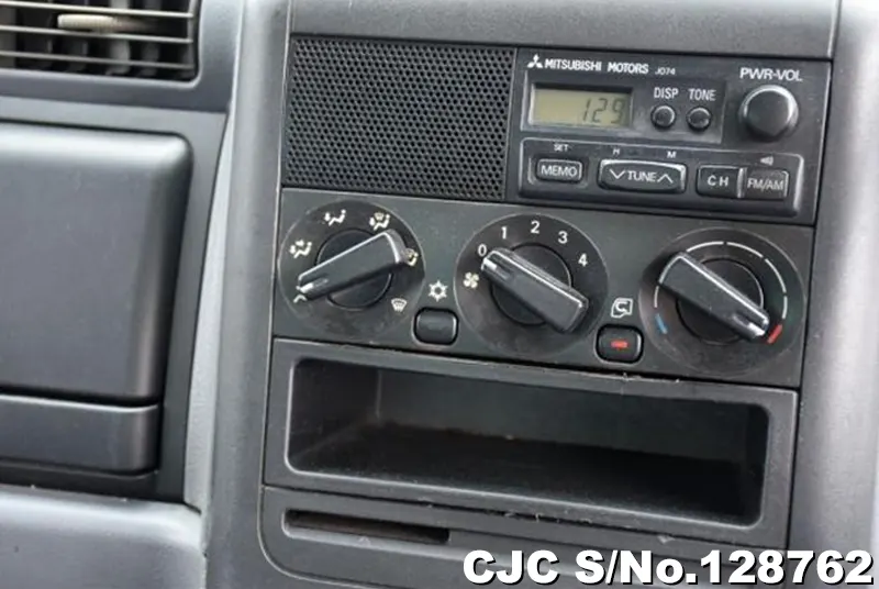 2002 Mitsubishi / Canter Stock No. 128762