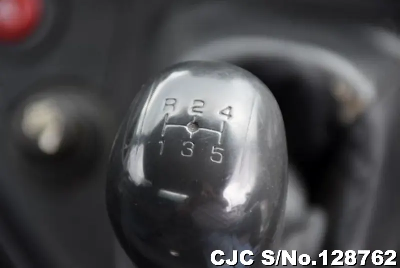 2002 Mitsubishi / Canter Stock No. 128762