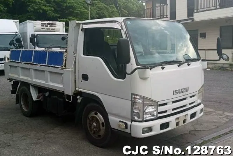 2009 Isuzu / Elf Stock No. 128763