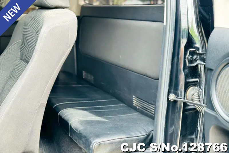 2020 Toyota / Hilux / Revo Stock No. 128766