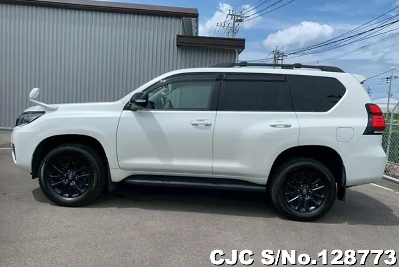 2023 Toyota / Land Cruiser Prado Stock No. 128773