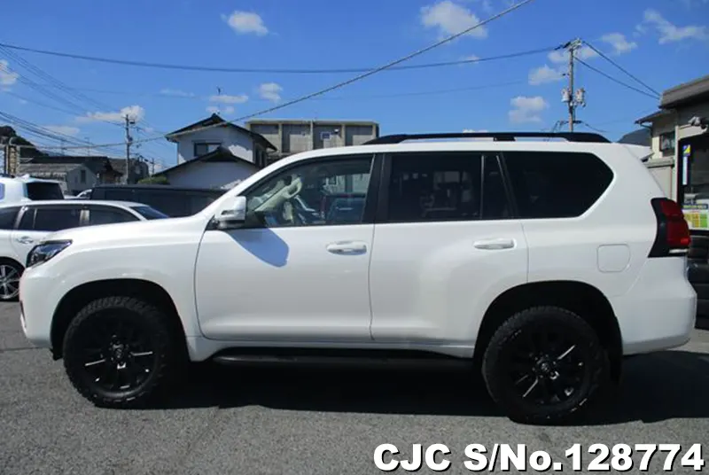 2023 Toyota / Land Cruiser Prado Stock No. 128774
