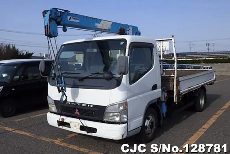 2004 Mitsubishi / Canter Stock No. 128781