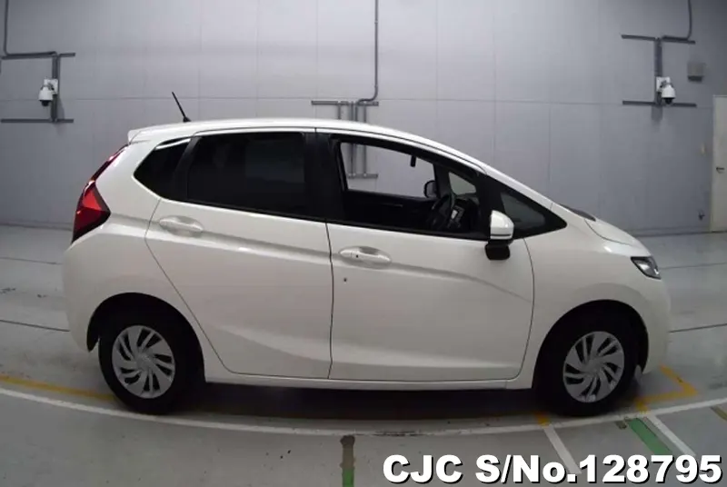 2014 Honda / Fit Stock No. 128795