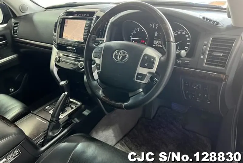 2015 Toyota / Land Cruiser Stock No. 128830