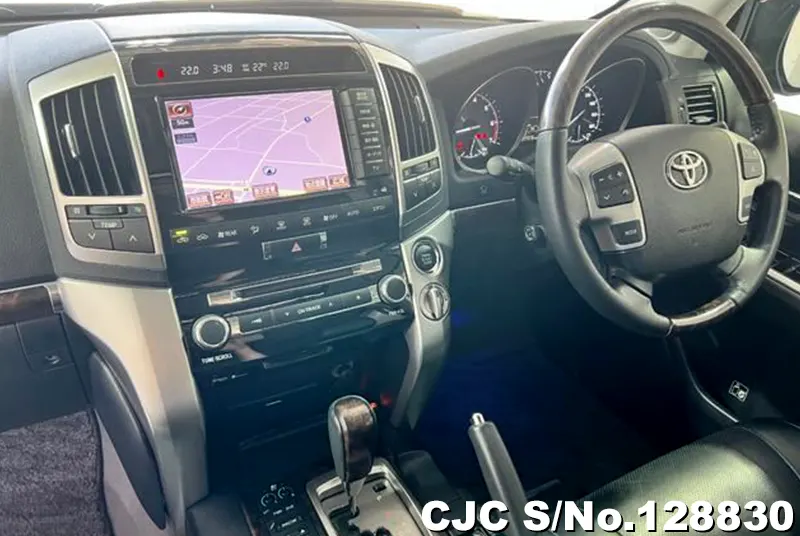 2015 Toyota / Land Cruiser Stock No. 128830