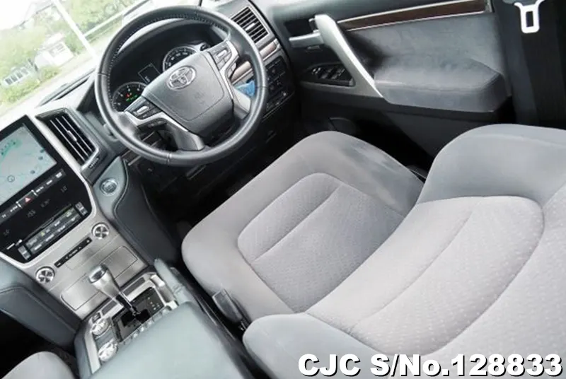 2018 Toyota / Land Cruiser Stock No. 128833