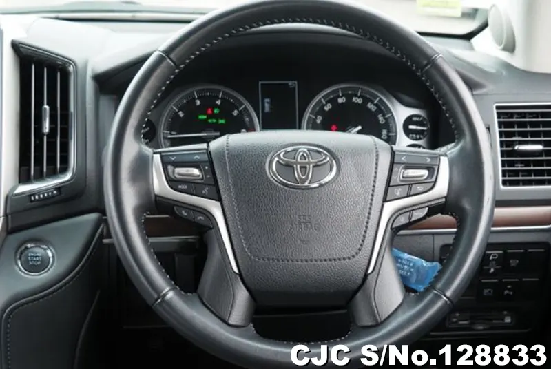 2018 Toyota / Land Cruiser Stock No. 128833