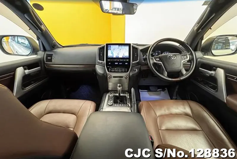 2016 Toyota / Land Cruiser Stock No. 128836