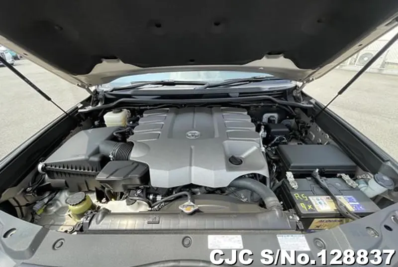 2016 Toyota / Land Cruiser Stock No. 128837