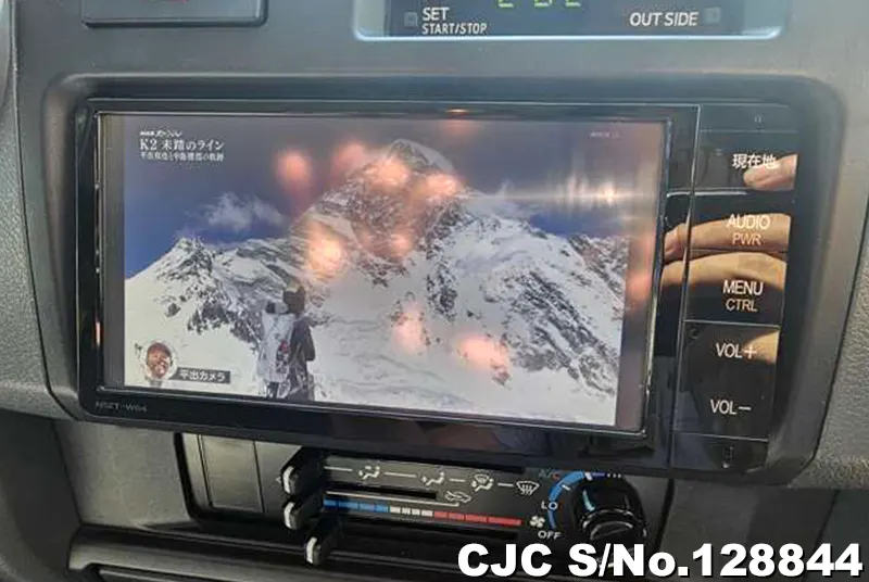 2015 Toyota / Land Cruiser Stock No. 128844