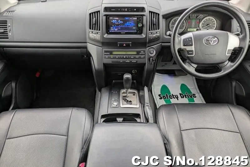 2015 Toyota / Land Cruiser Stock No. 128845