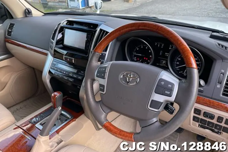 2015 Toyota / Land Cruiser Stock No. 128846