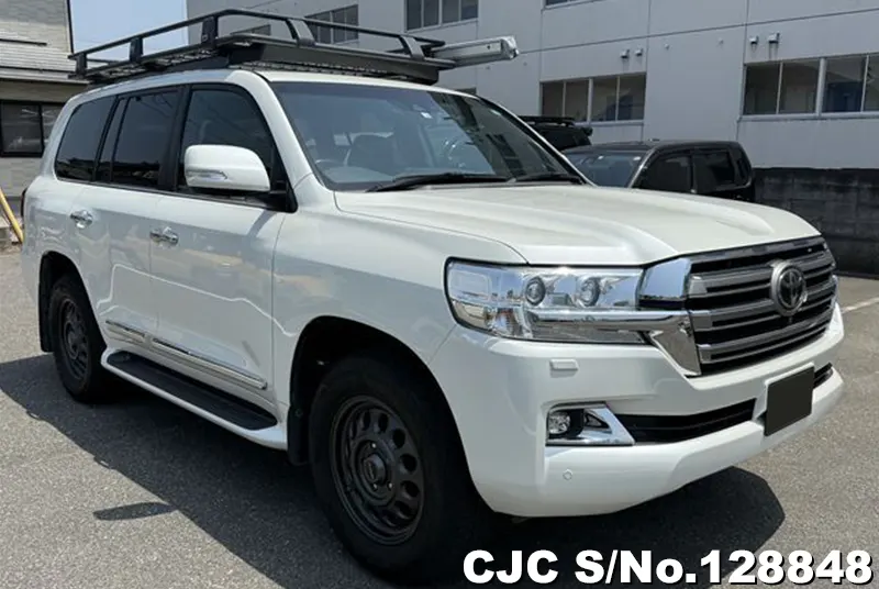 2016 Toyota / Land Cruiser Stock No. 128848