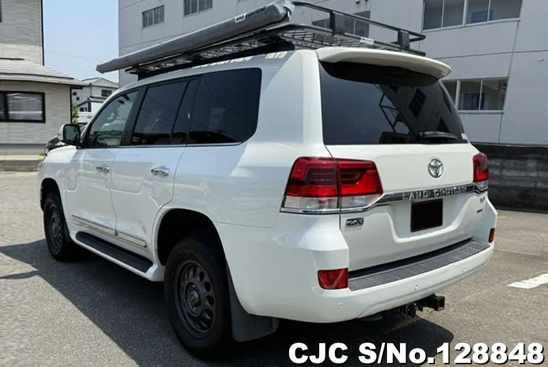 2016 Toyota / Land Cruiser Stock No. 128848