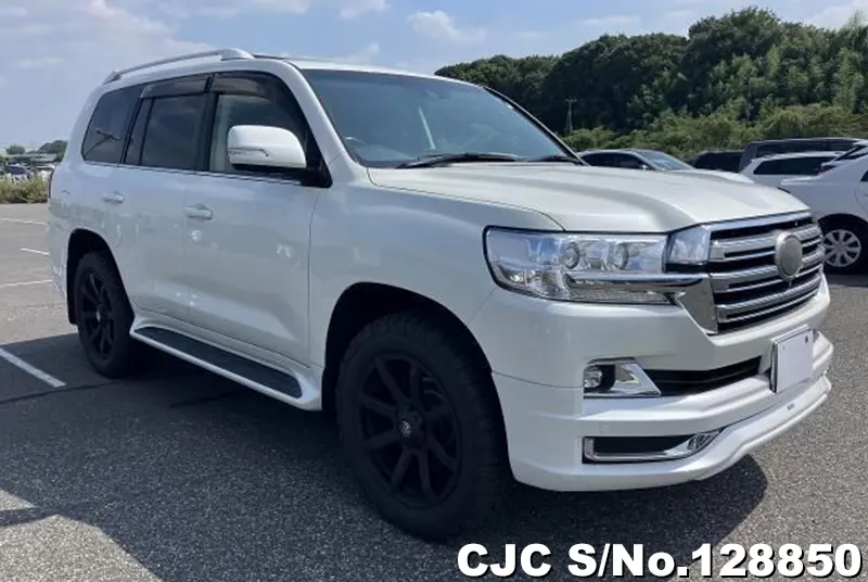2017 Toyota / Land Cruiser Stock No. 128850