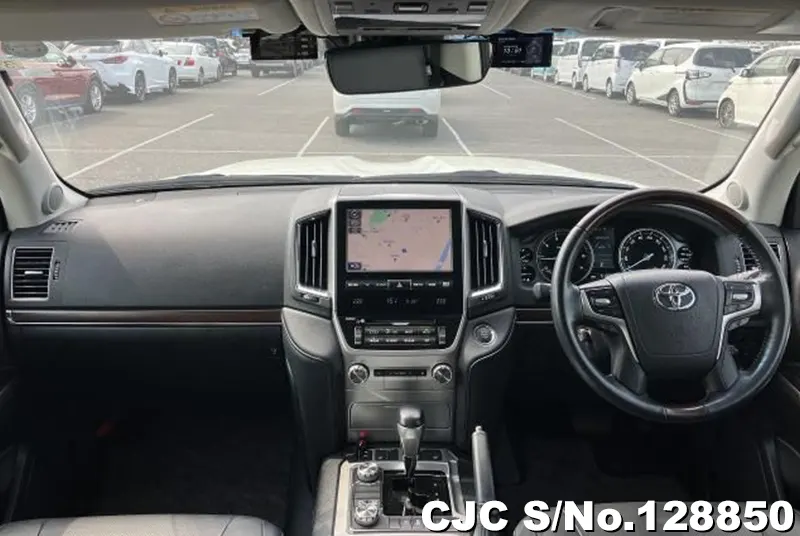 2017 Toyota / Land Cruiser Stock No. 128850